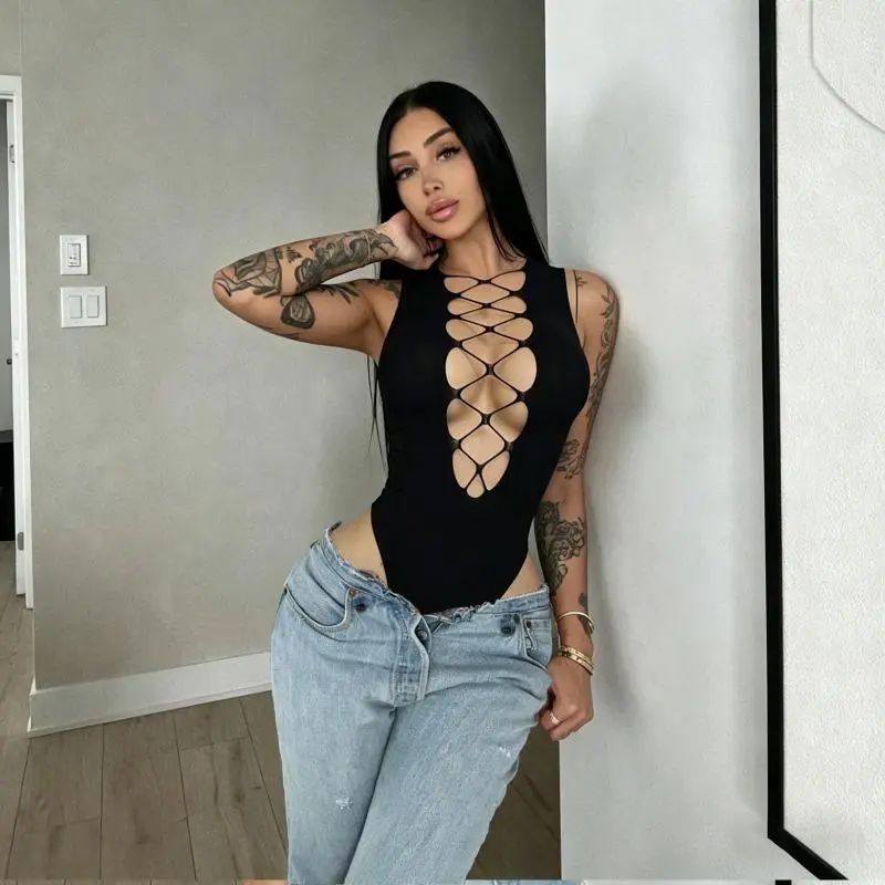 Women's Sleeveless High Neck Solid Color Hollow-Out Slim-Fit Bodysuit - Stylish Women's Wear, Cute Tops for Ladies, Versatile Clothes Products for Going Out Clubbing, Women's Fashion, Funky