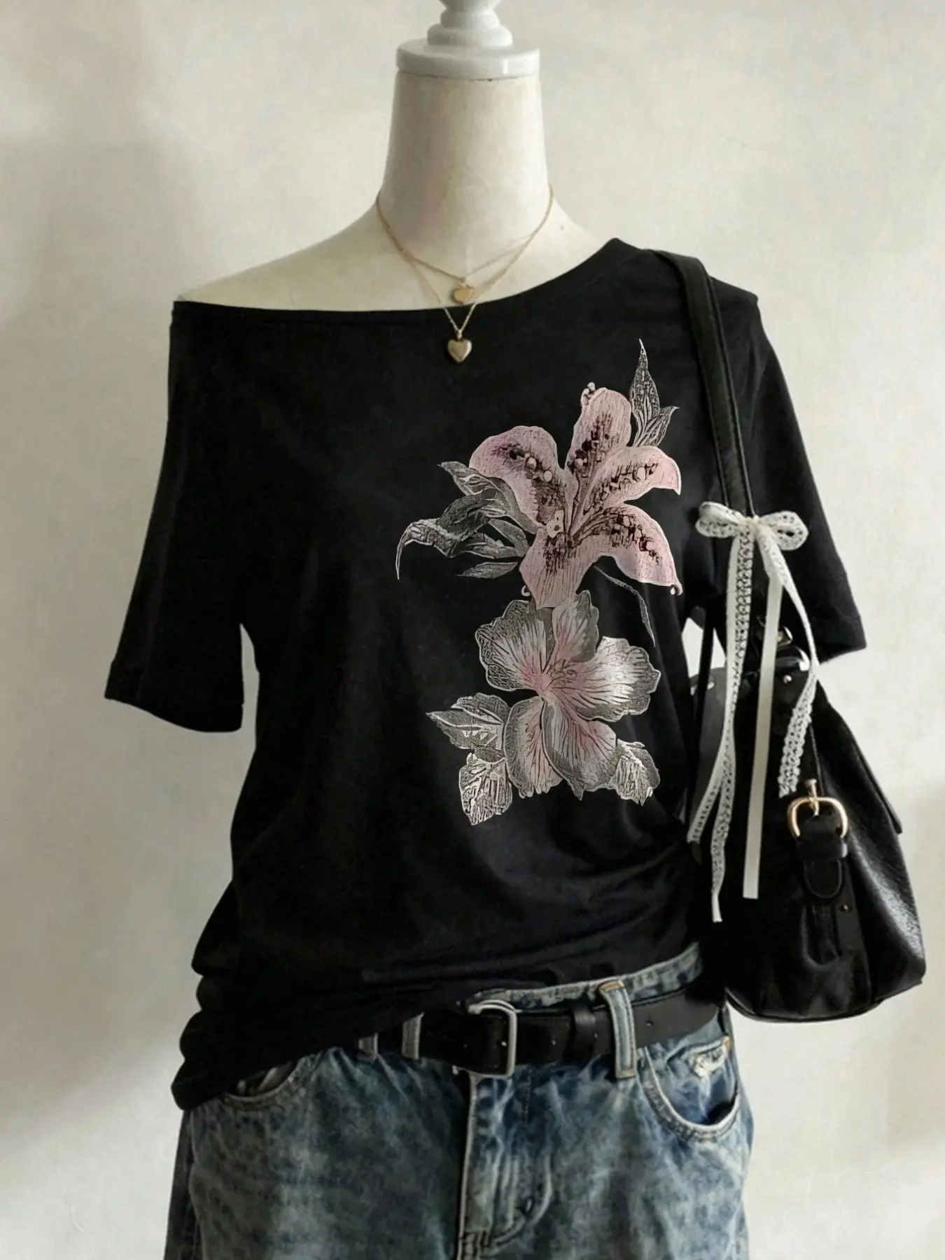 Women's One-Shoulder Floral Print Short-Sleeve T-Shirt, Loose Y2K Street-Style Chic Summer Top