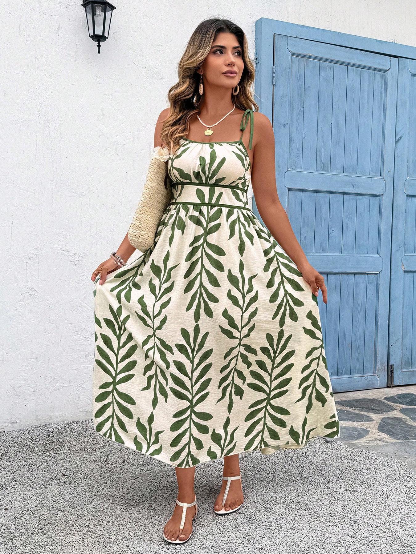 【Plus Size】 Leaf Print Cami Dress, Casual Sleeveless Spaghetti Strap Maxi Dress for Beach Holiday Vacation, Women's Plus Clothing for Summer