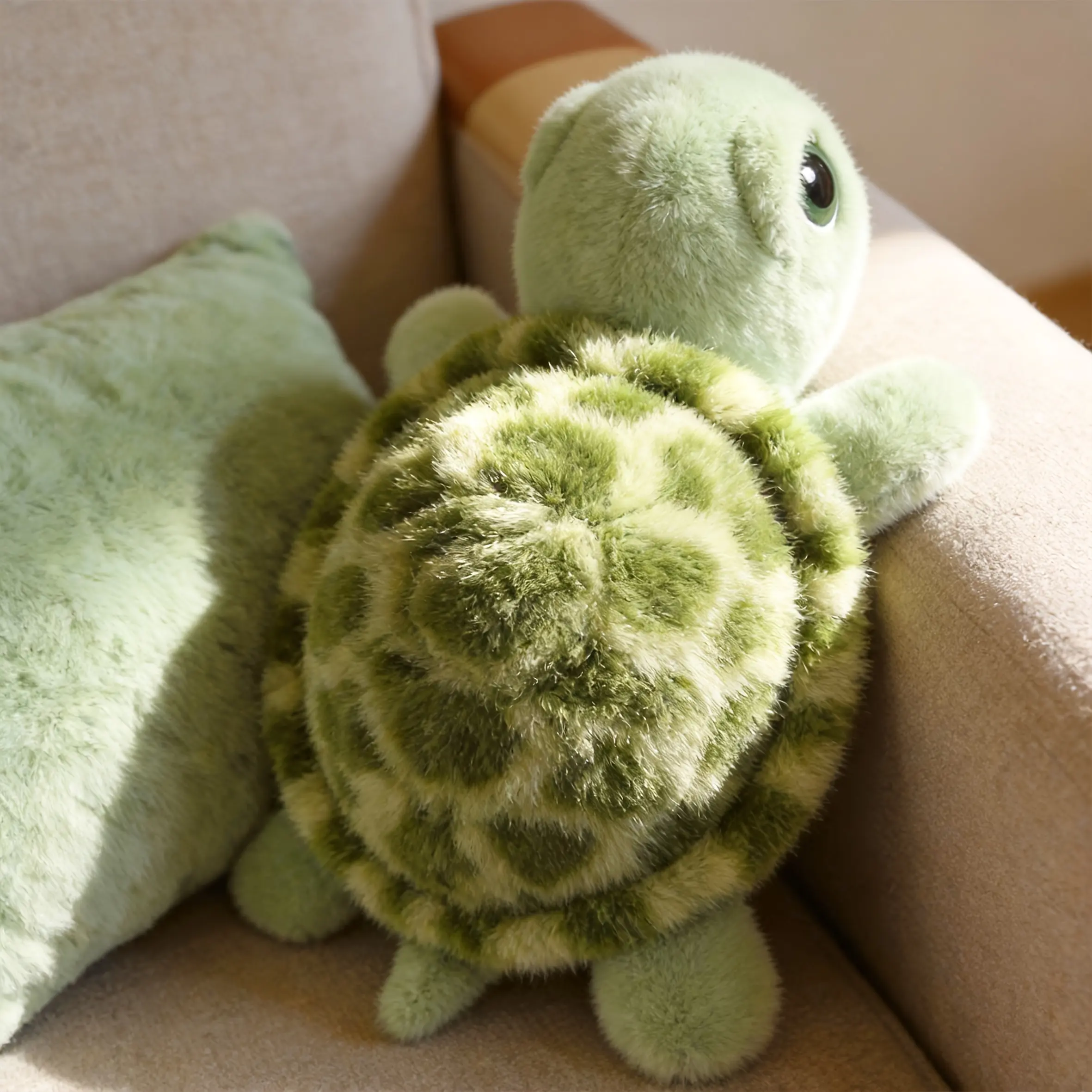 Big-eyed sea turtle plushie and body pillow—the perfect gift for girls; a large sea turtle stuffed toy for birthdays; an adorably goofy sea turtle plush; a "melancholic" turtle plush; a cute, quirky sea turtle plushie for emotional release.
