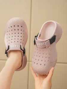 Unisex'S Breathable Perforated Clogs, 3D Grid EVA Upper, Adjustable Heel Strap Slippers For Two Ways Wears, Non-Slip Soft Sole Sandals, Closed Toe Anti-Kick, Casual Footwear For Summer Outdoor Beach And Home Use