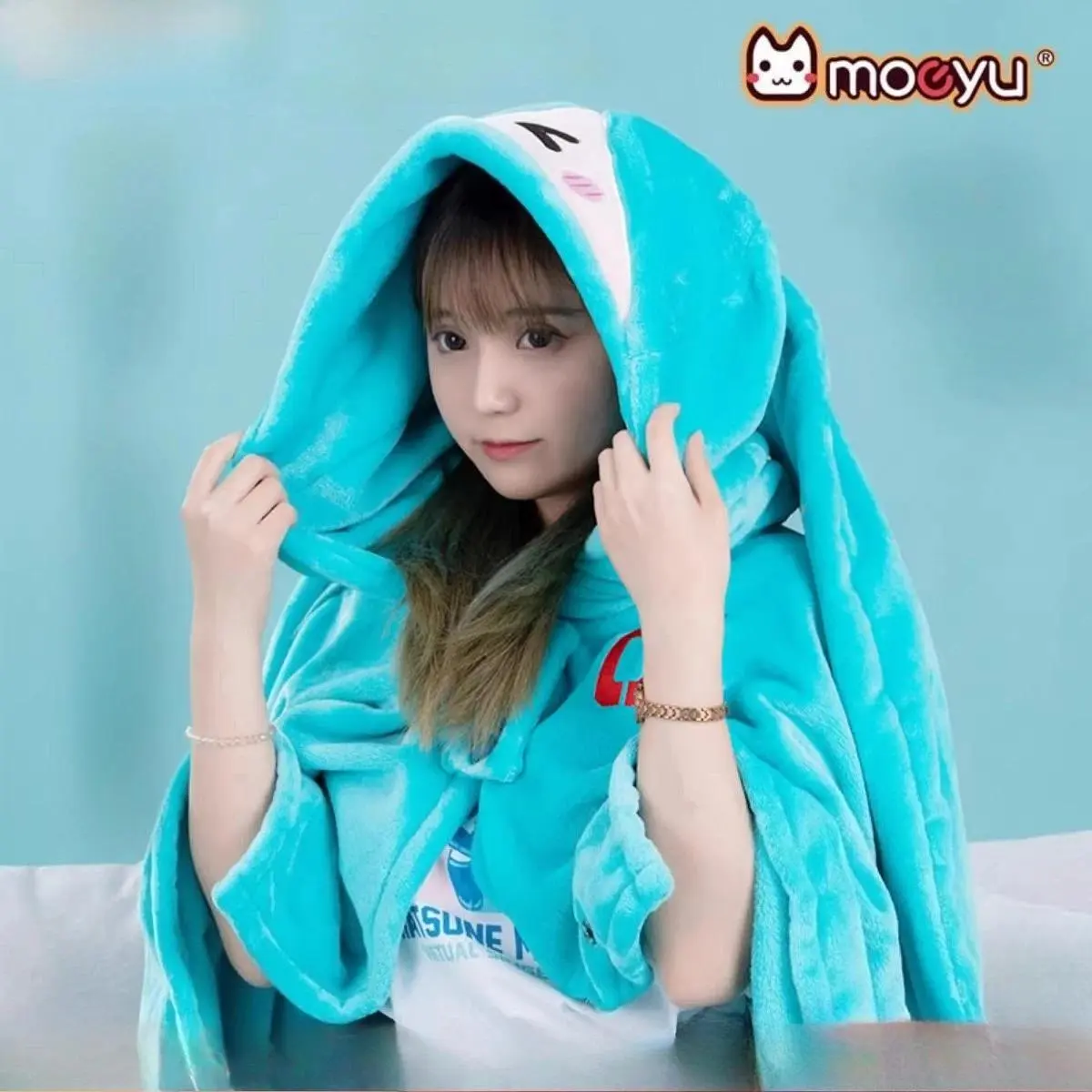 160*100 HATSUNE MIKU Multi Functional Hooded Air Conditioning Blanket Soft and Warm Siesta Shawl Flannel Cloak Gift Kawaii Gifts