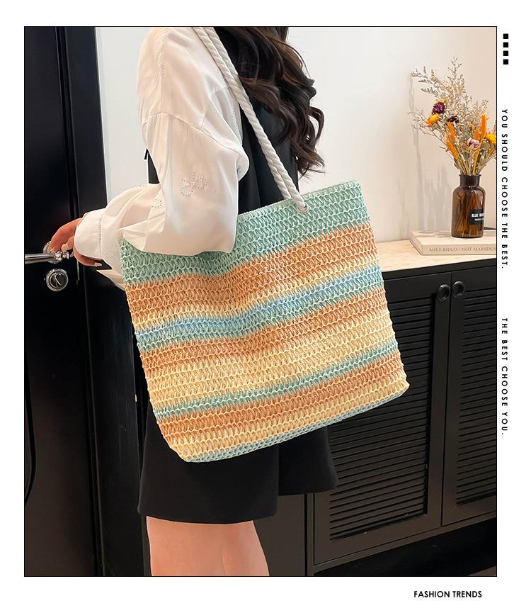 2026 New Women Fashion Shoulder Bag Rainbow Striped Color Block Straw Bag Large Capacity Beach Bag for Vacation