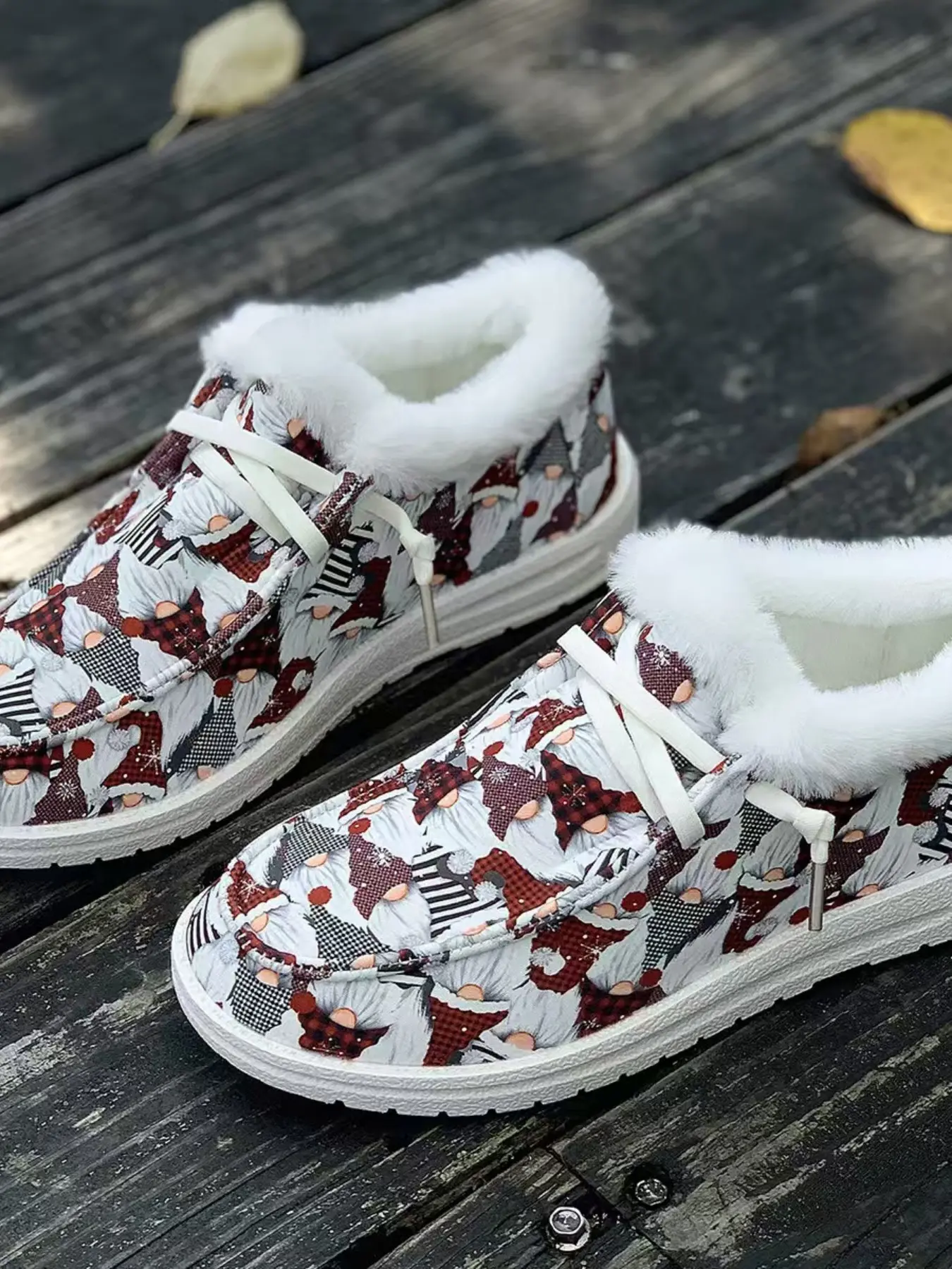 Women's Snowflake Pumpkin Plush Elastic Slip-On Round Toe Low Top Lightweight Foam Soft Sole Shock Absorption Christmas Style Cotton Shoes