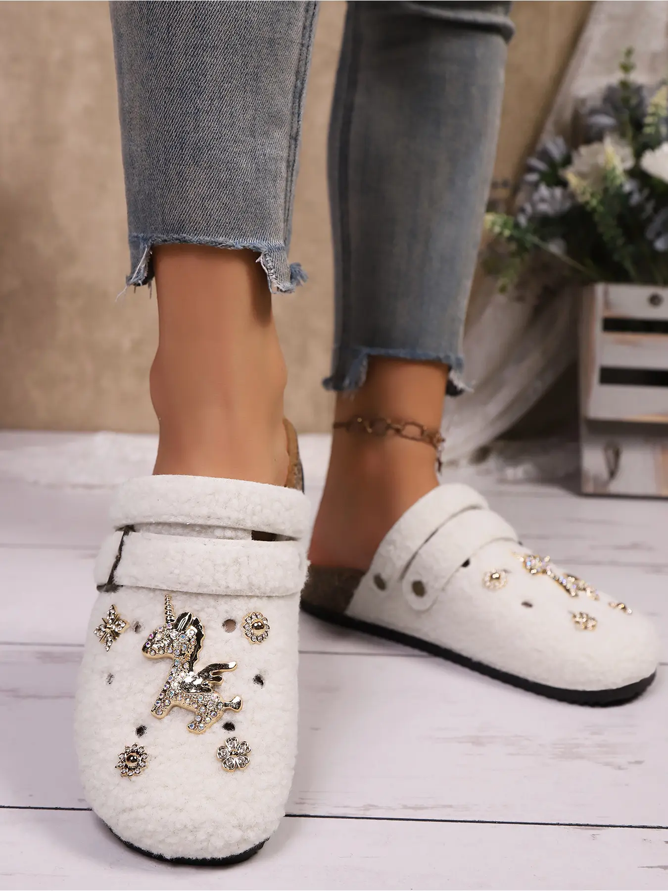 Fluffy Teddy Fleece Slip On Clogs For Women, Crystal Rhinestone Unicorn Decor Backless Mules, Cozy Indoor Outdoor Warm Slippers