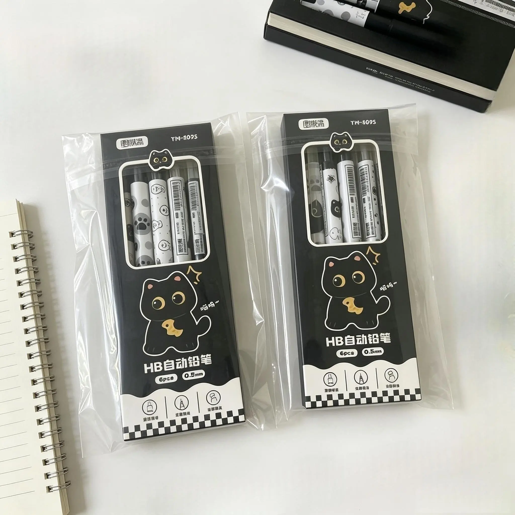6 0.5mm HB cores - smooth writing, not easy to break cores, self-contained erasers, school and office supplies, back-to-school, holiday and New Year gifts.