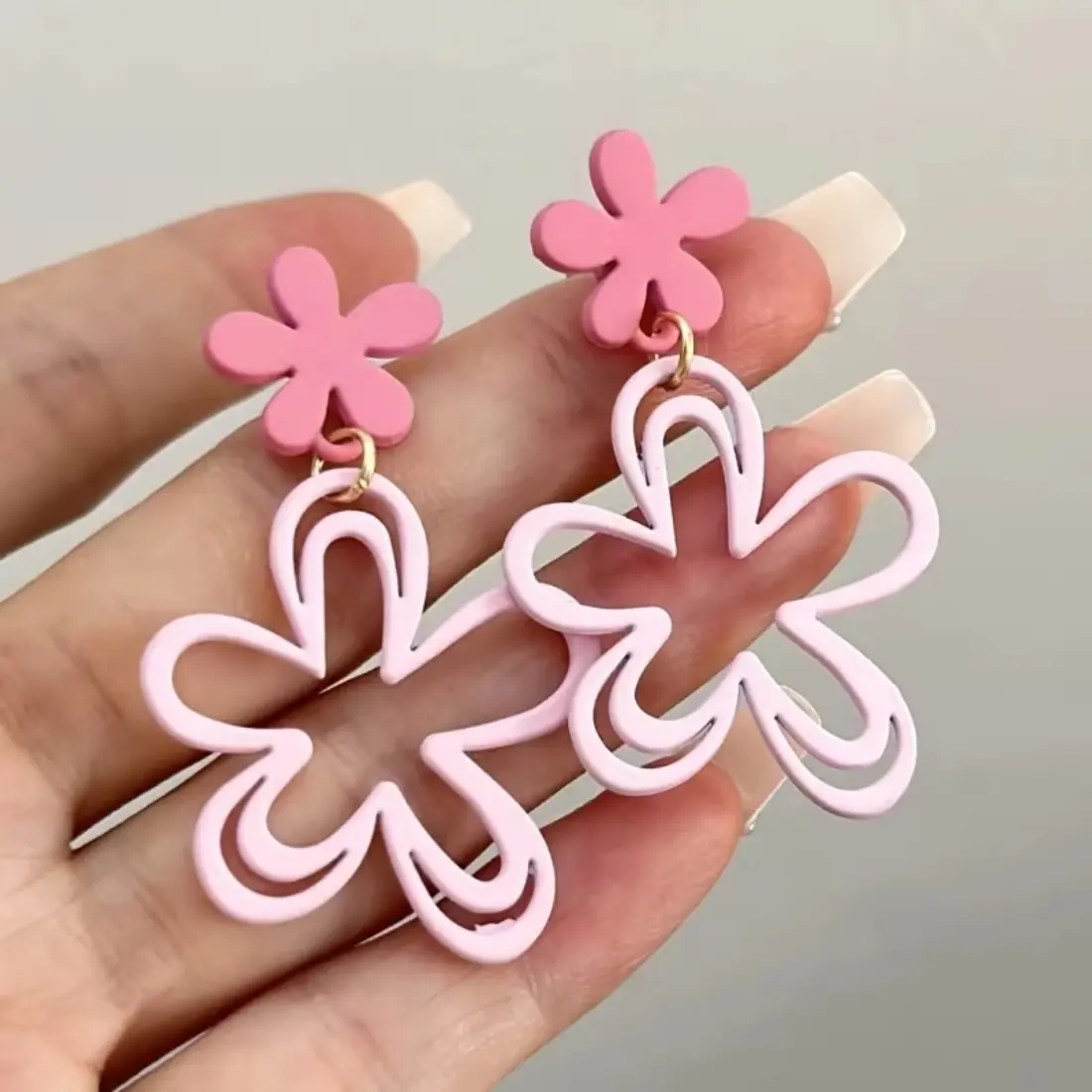 Pink Flower Drop Earrings for Women, Double Layer Hollow Floral Dangle Earrings, Cute Romantic Statement Jewelry, Coquette Aesthetic Korean Inspired Fashion Earrings, Lightweight Trendy Accessories for Summer Outfit, Date Night, Party & Gift