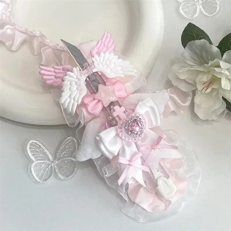 1 Piece Kawaii Sweet Blue-White Utility Knife - Lace Bow Ribbon Wings Design Paper Box Cutter, All-Seasons Fashion Accessory for Students, A, C, Yes, School Supplies, Paper Cutting Tool, Paper Cutter