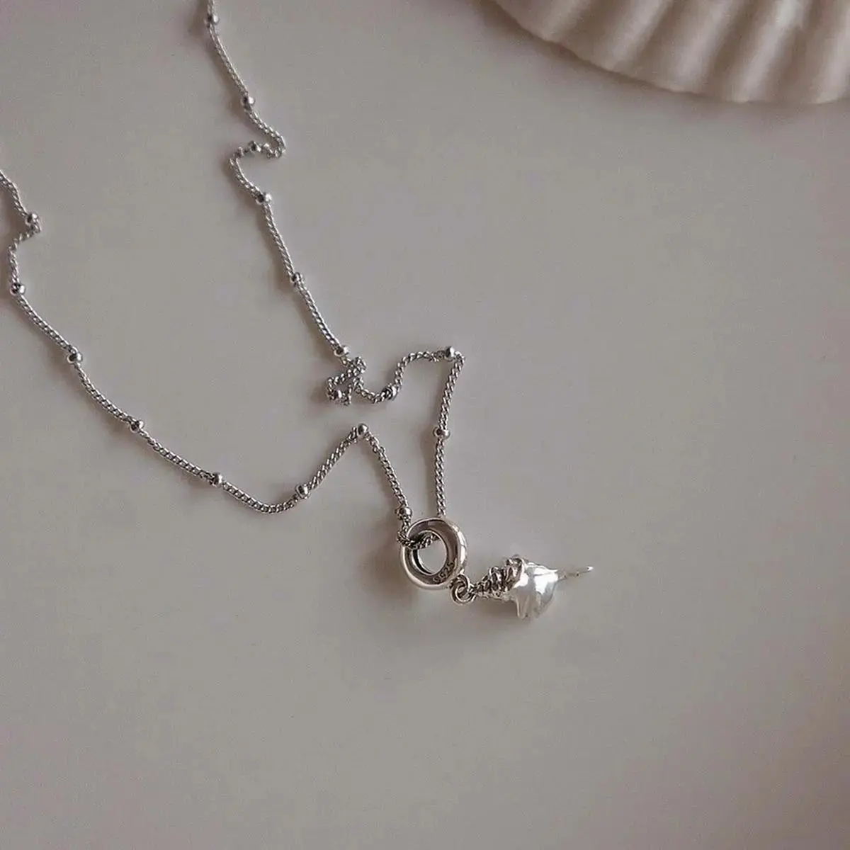 Niche Simple Conch Necklace Natural Style Ocean Series Light Luxury All-match Necklace