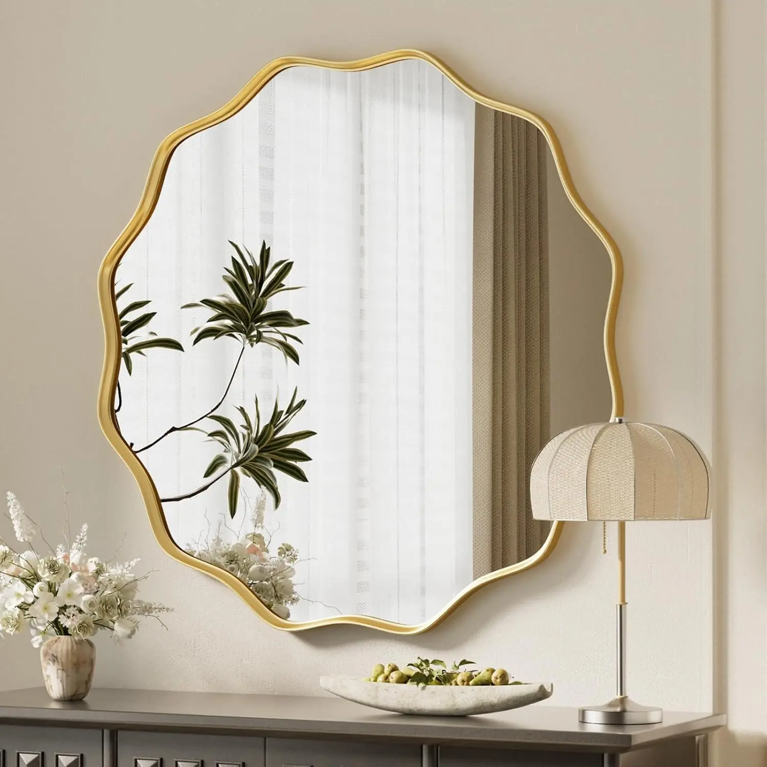 Gold Scalloped Circle Mirror, 30" Wavy Edge Round Wall Mirror Tempered Glass Textured Circular Metal Deep Frame, Hanging Leaning for Bathroom, Hallway, Entryway, Livng Room