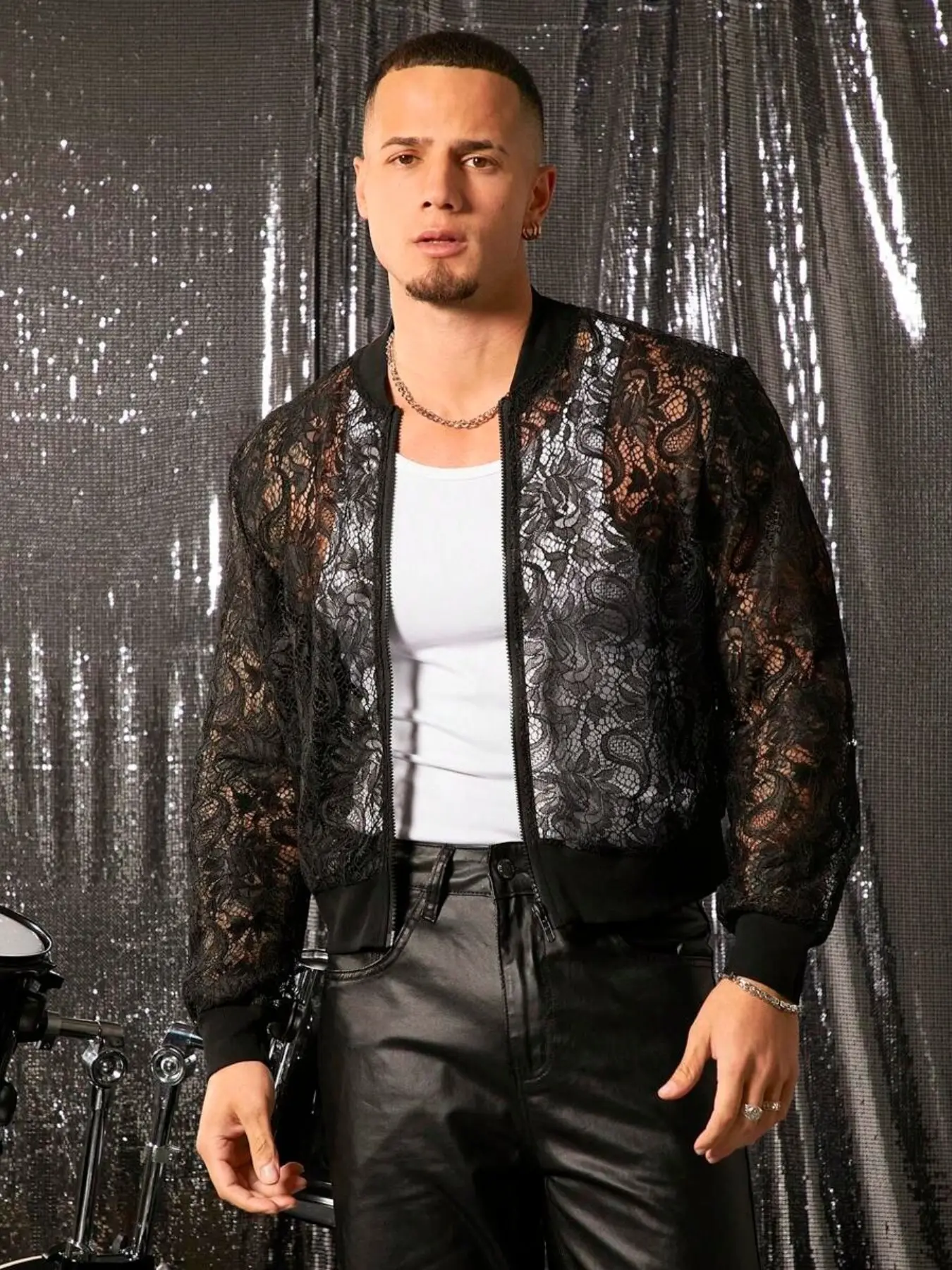 Men's Casual Lace Blouse Shirt, Unique European and American Style, Comfortable and Stylish Upper Outerwear, Perfect for Daily Wear