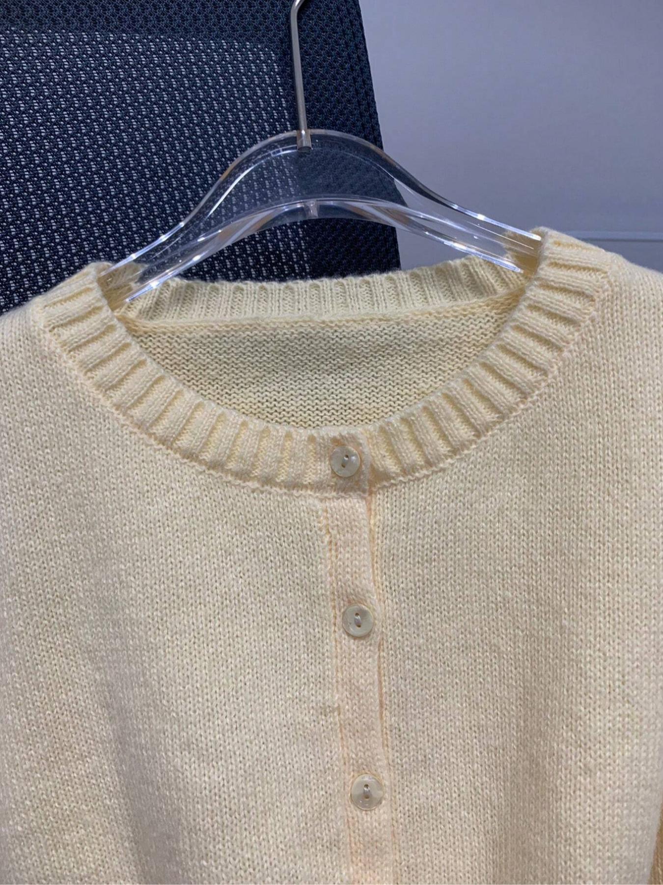 Women's Solid Color Button Front Cardigan, Casual Long Sleeve Knitwear for Spring & Fall, Fashion Women's Knit Clothing for Daily Wear