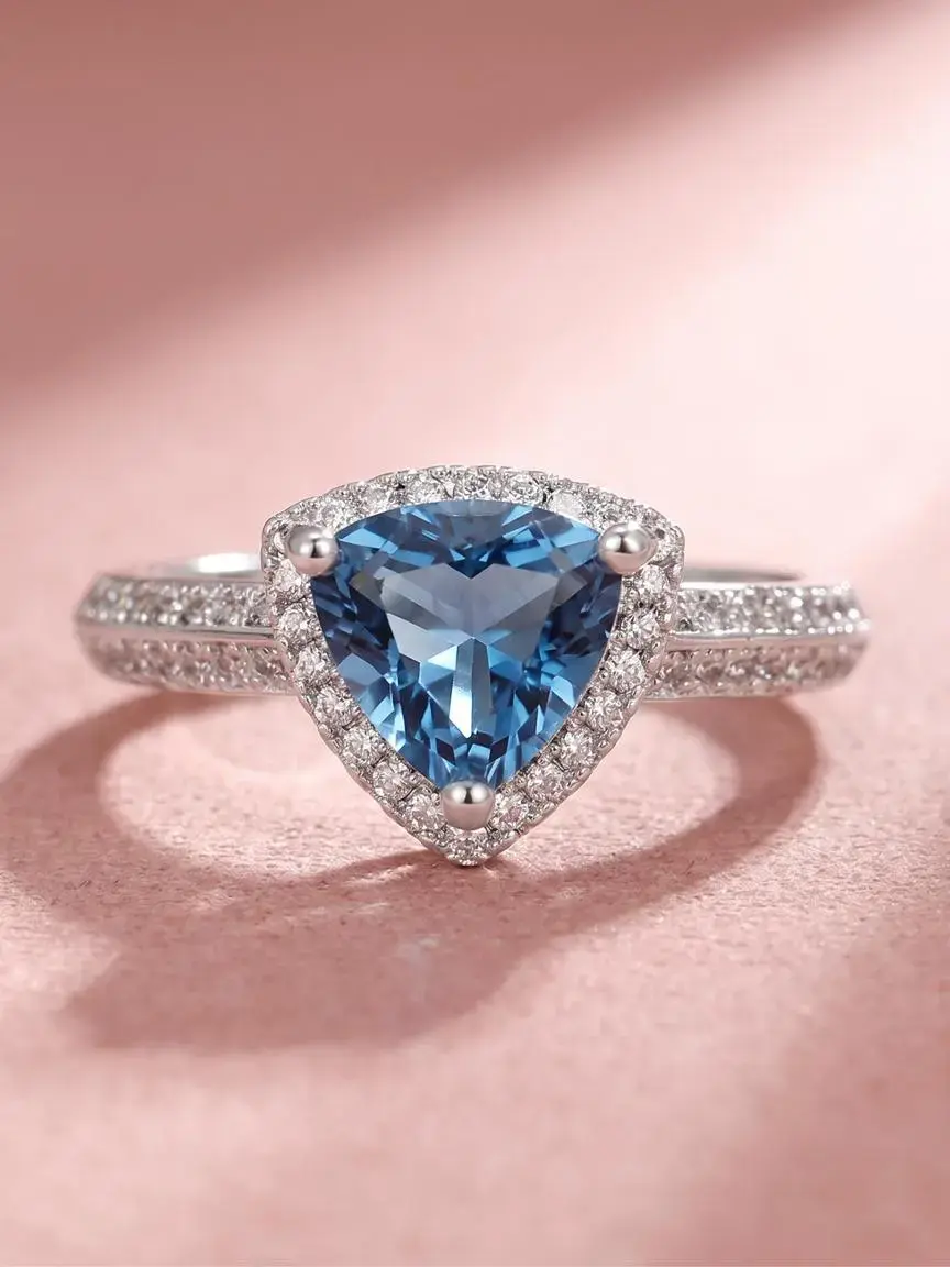 1 PC Glamorous Shiny Blue Triangle Zircon Rings for Women Fashion Jewelry for Festival Party Daily Clothing Decor Trendy Exquisite Wedding Engagement Ring Ladies All-match Anniversary Party Birthday Valentine's Day Festival Gift for Girlfriend