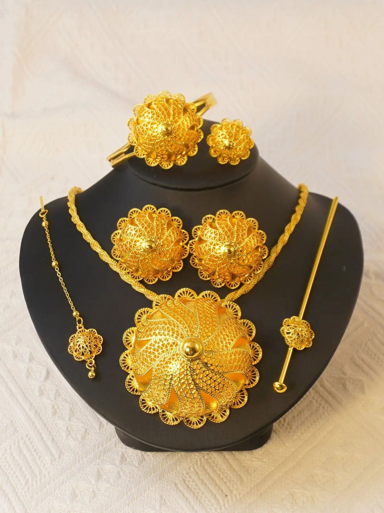 6-Piece 24k Gold Plated Jewelry Set, Earrings, Pendant, Ring, Bracelet, Boho Style, All Seasons, Perfect Gift for Holidays and Valentine's Day