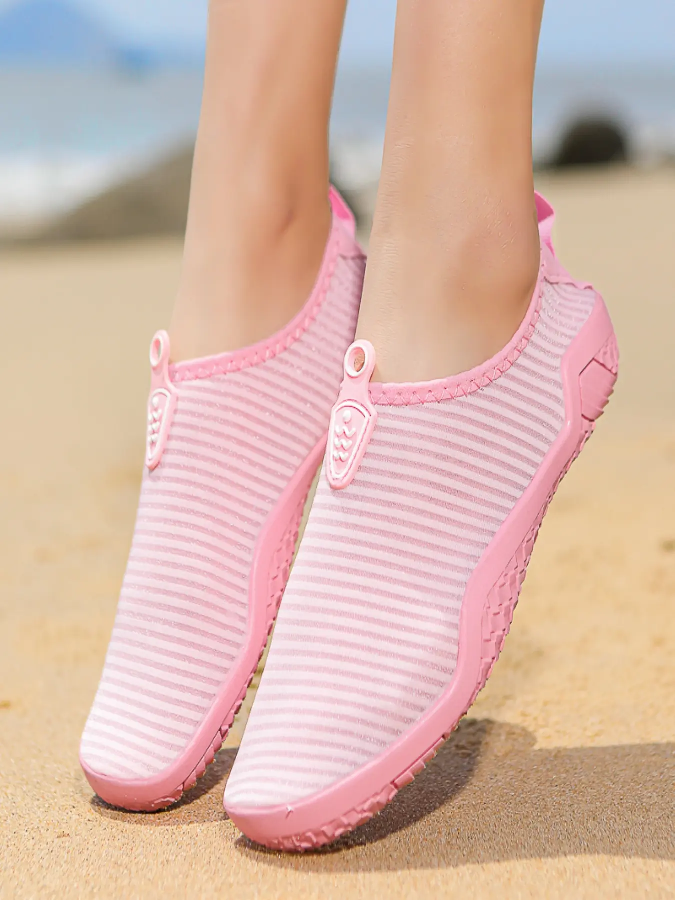 Unisex Striped Barefoot Minimalist Shoes, Quick Dry Non Slip Wide Toe Box Sneakers, Lightweight Breathable Footwear for Yoga Gym Beach Hiking Swimming Surf, Aqua Shoes, Water Shoe