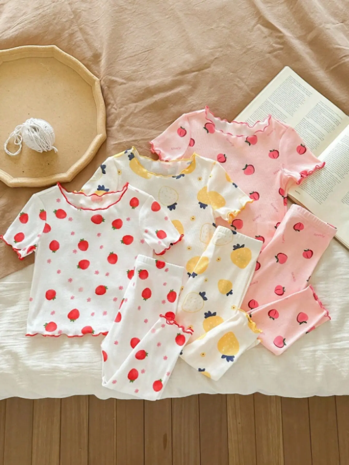 6-Piece Toddler Girls' Puff Sleeve Printed Top & Pants Set, Strawberry & Peach Print, Soft Elastic Comfortable Home Wear, Toddler Pajamas