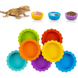 7 Pack Crested Gecko Food and Water Bowl, Eudimysx Reusable Small Reptile Feeding Dish, Gecko Tank Accessories for Hermit Crab, Tarantula, Isopods, Snails and Lizard, Silicone Easy Clean & 7 Colors