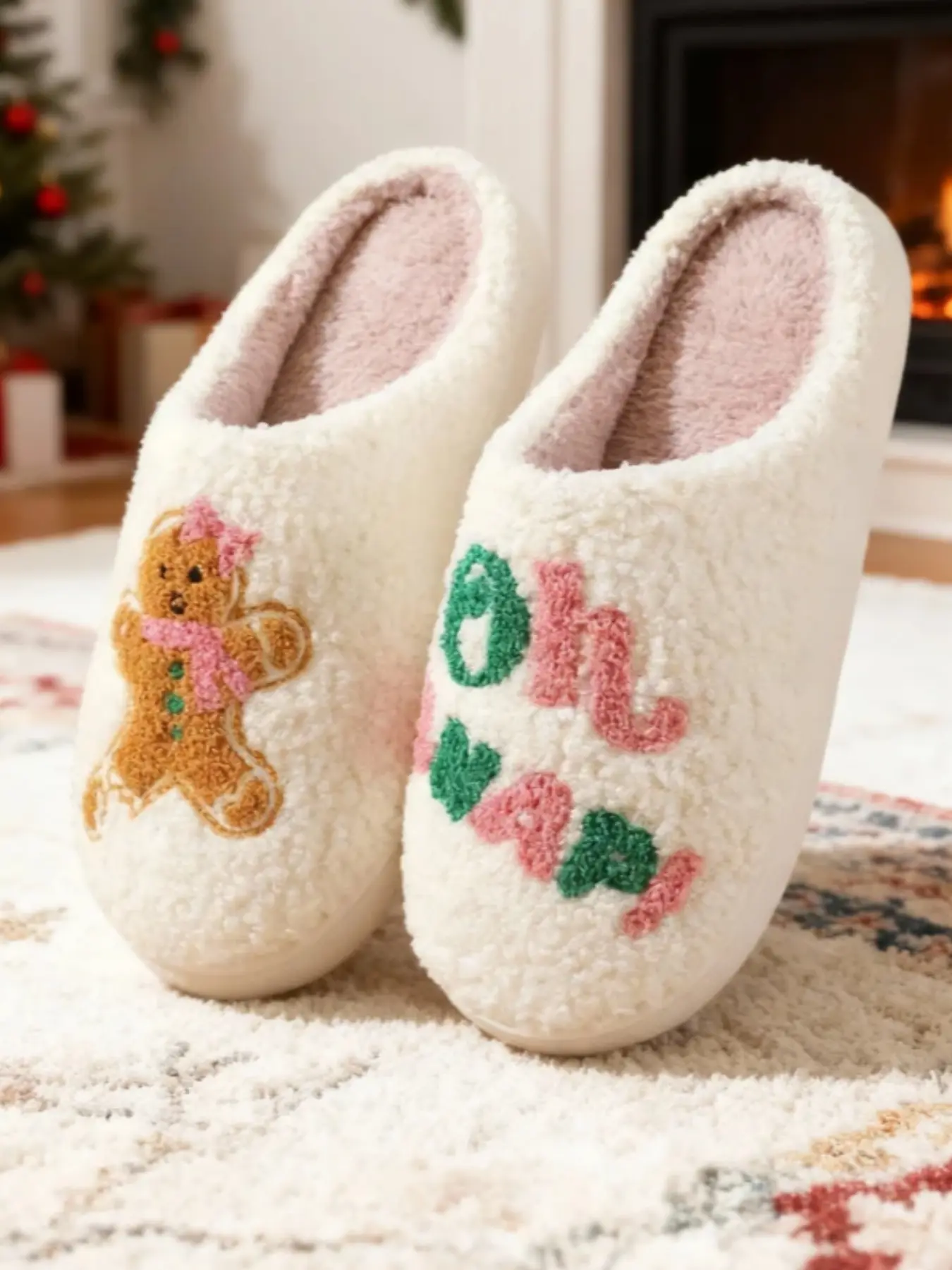 New Fall Winter Comfortable Thick Sole Non-Slip Christmas Gingerbread Candy Simple Cute Funny Versatile Slippers, Cozy Home Shoes for Men and Women