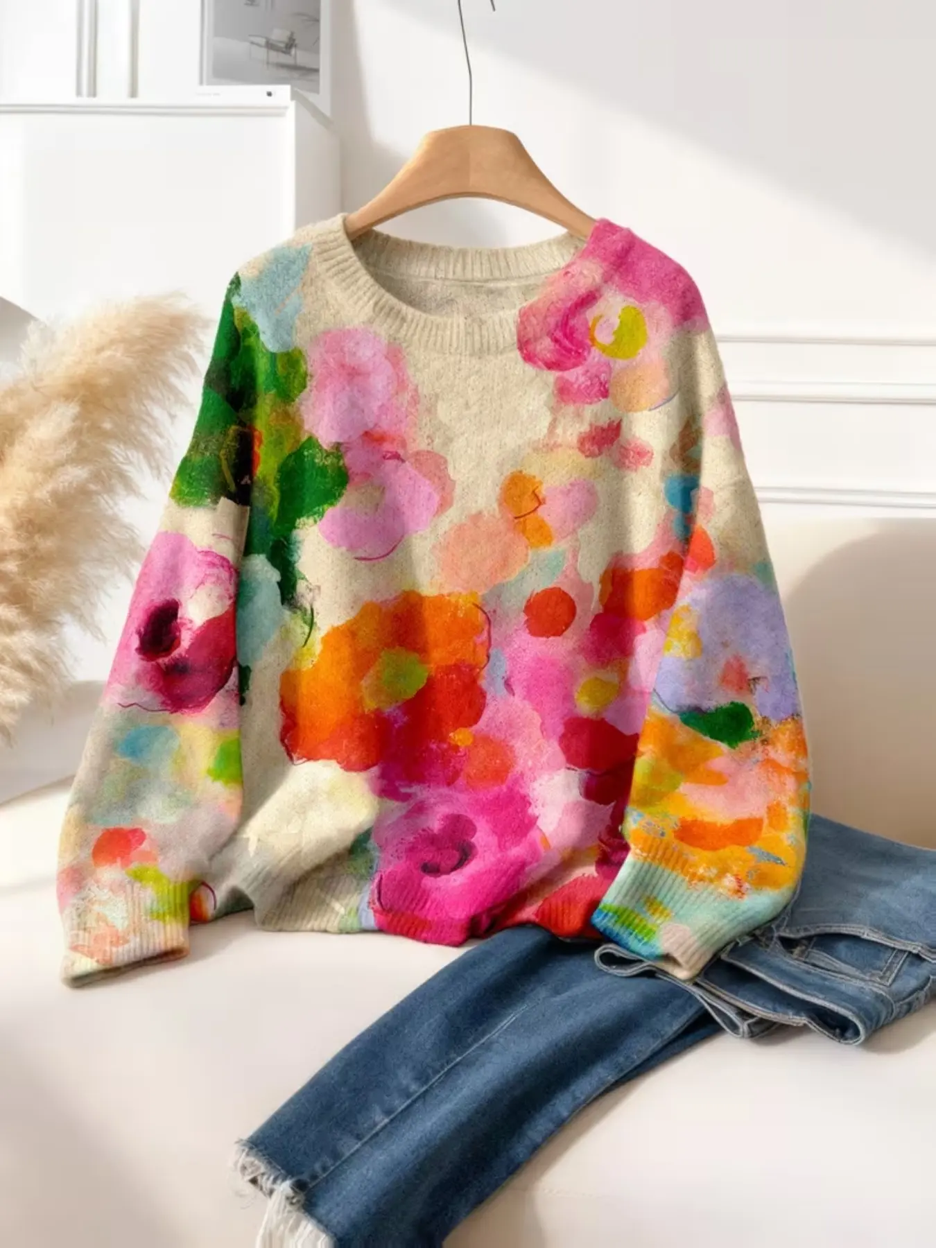 Women's Long Sleeve Round Neck Sweater, 2D Colorful Graffiti Print, Gradient Retro Style, Comfortable All Season Top, Elegant Casual Wear