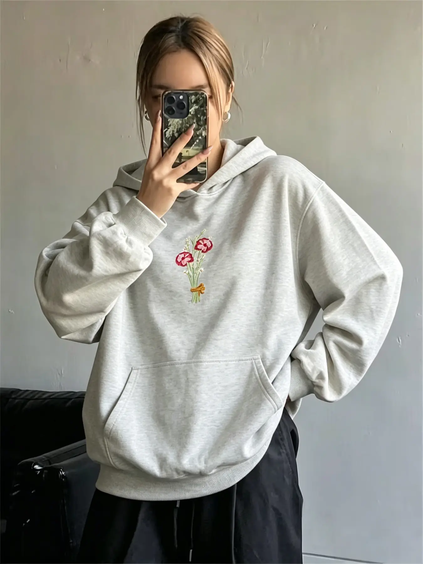 Vintage Floral Letter Embroidery Hoodie, Loose Fit Drop Shoulder Long Sleeve Casual Top, Daily Wear Comfortable Pullover, Trendy Streetwear