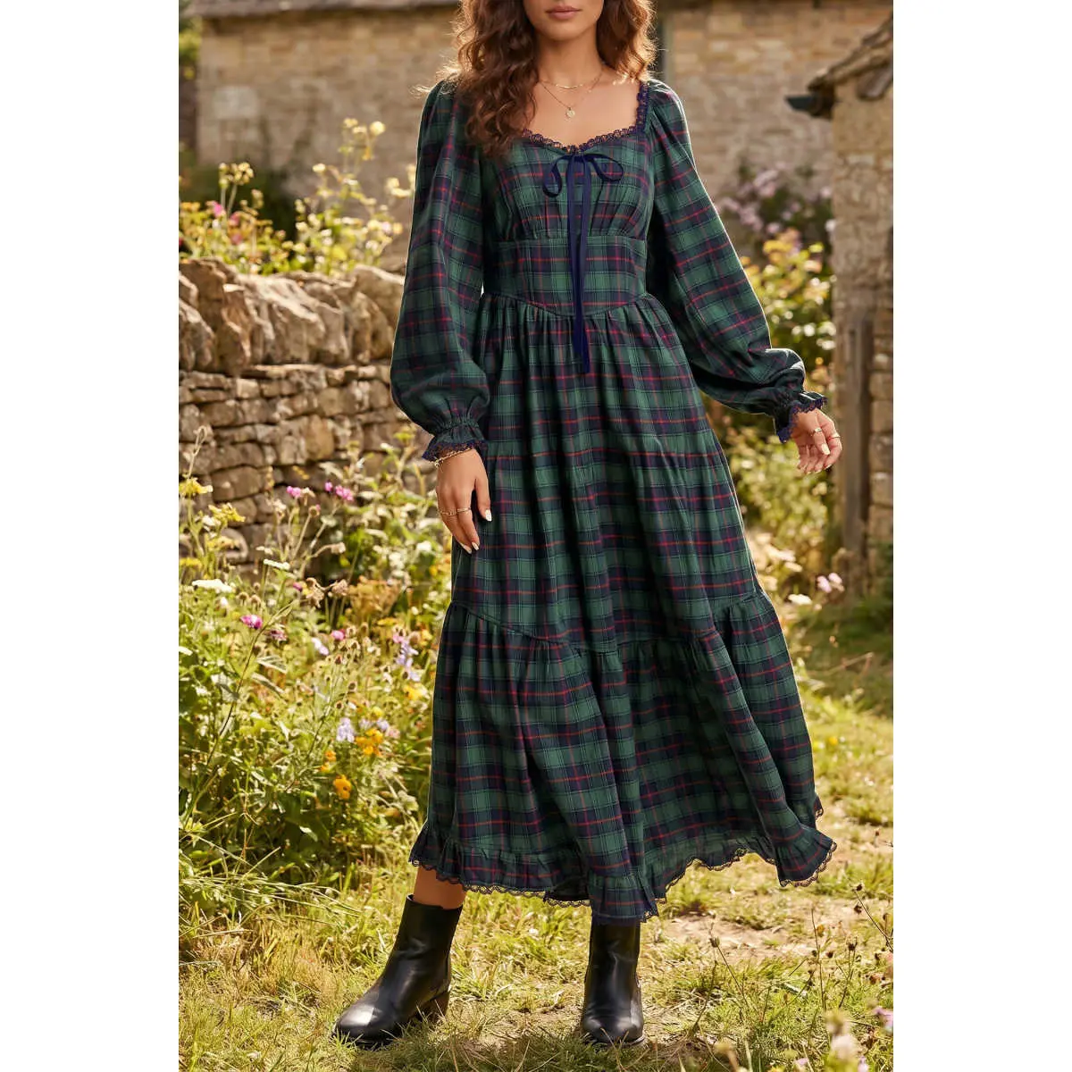 Green Vintage Plaid Square Neck Lace Trim Long Sleeve Shift Dress