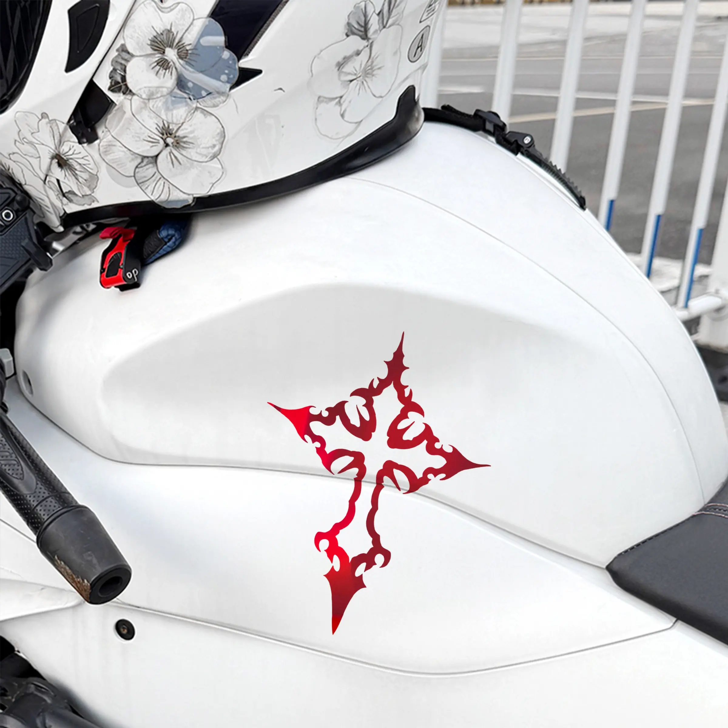 2Pcs/1 set, Gothic cross motorcycle sticker decorative helmet sticker, waterproof and durable, decorative motorcycle fuel tank, front shroud, side body decoration and other motorcycle stickers, Graphic Decal