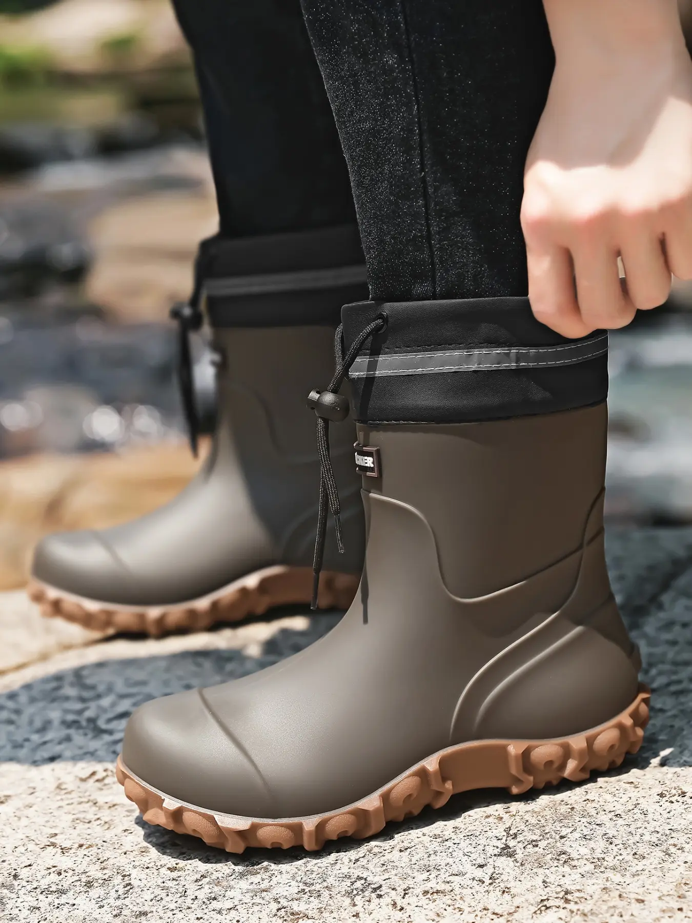 Men Mid-calf Outdoor Rain Boots, Matte Dense Flexible Integrated Smooth Upper, Thick Bumpy Deep-tooth Anti-slip Wear-resistant Sole, For Hiking, Fishing, Garden Care & Outdoor Strolls Sizes 39-45