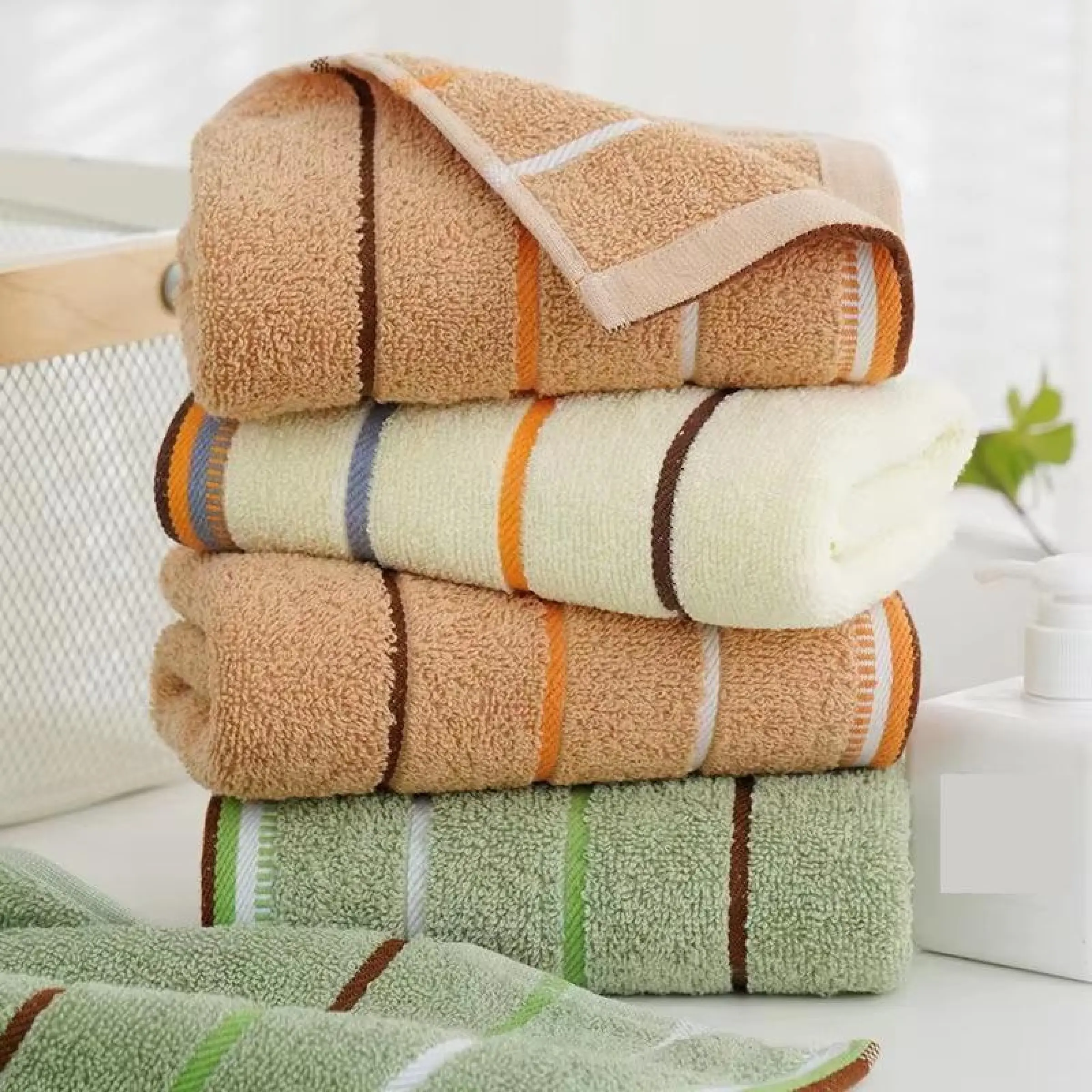 Thickened Face Towel for Home Use, Enhanced Absorbency Bath Towel for Adults, Essential for Hotels and Travel, Couples' Special Towel