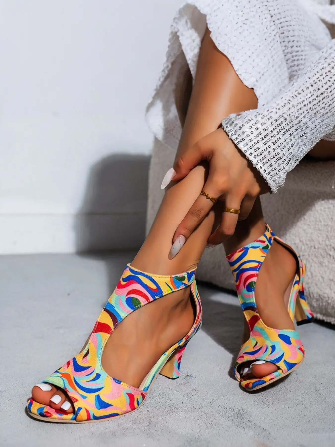 Women Colorful Abstract Swirl Print Peep Toe Ankle Wrap T-Strap Block Heel Sandals, Boho Style, Hollow Out, Party Club Night Out Dress Heels