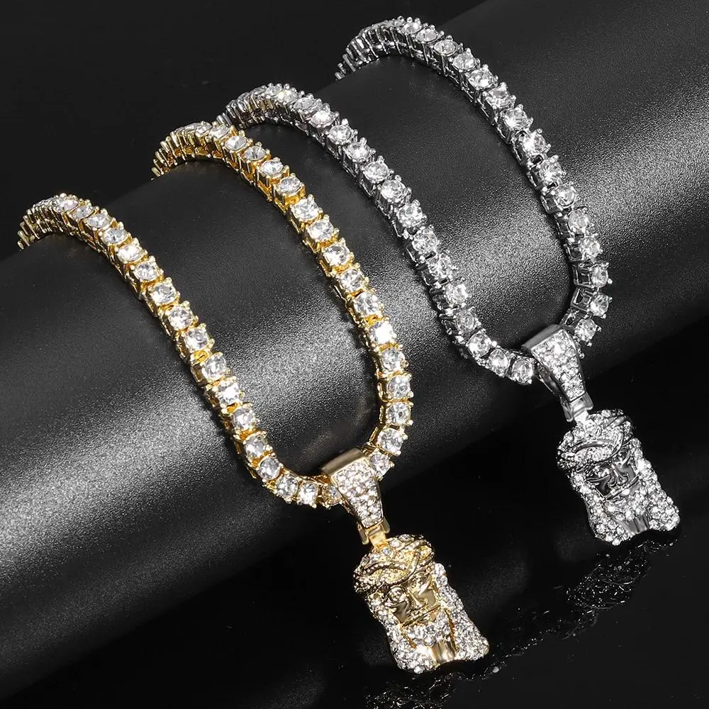Male Hip Hop Costume Religious Jesus Head Pendant Necklace, Iced-Out Crystal Charm with Chain, Jesus Head Necklaces, Religious Pendant Necklaces
