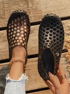Women Handmade Leather Perforated Slip on Loafers, Hollow Out Round Toe, Breathable Flat Walking Shoes, Casual Summer Daily Moccasins