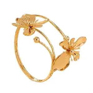 Boho Gold Floral Open Cuff Bracelet, Adjustable No-Clasp Arm Cuff Bangle, Vintage Flower Jewelry for Beach Trips, Parties and Valentine’s Day Dating Outfits