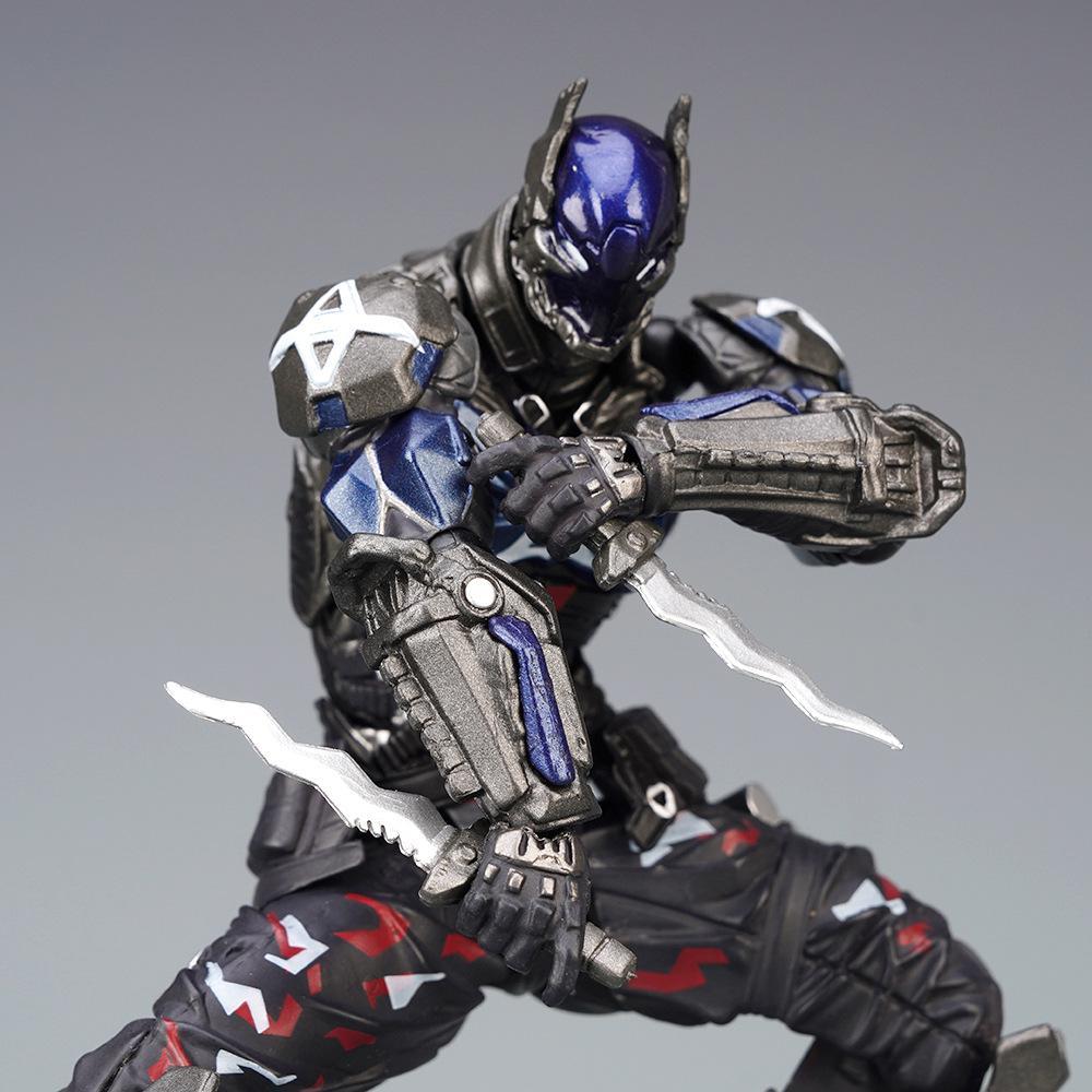 AMAZING YAMAGUCHI Action Figure Arkham Knight Batman Red Hood Robin Jason Todd Figuarts Game Model Toy Collection Christmas Gift