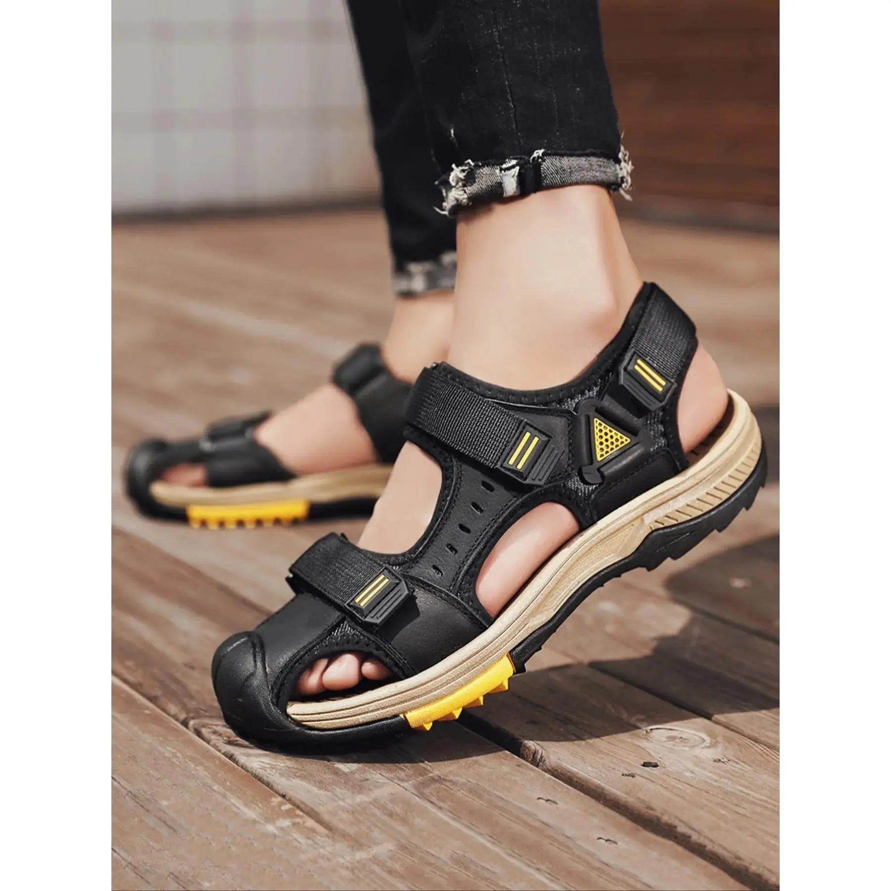 Men's Sporty Outdoor Beach Sandals, Casual Comfortable Outdoor Hiking Trail Sandal, Breathable Non-slip Sandals for Outdoor Activities, Outdoor Walking Sandals, Adjustable Sandals, Durable Sandals