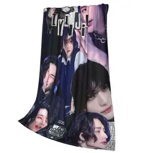 [Suitable for all seasons] This multi-functional flannel blanket is warm and can be used in the living room, sofa area, bedroom, car, etc. It is made of soft and comfortable fabric and is machine washable.