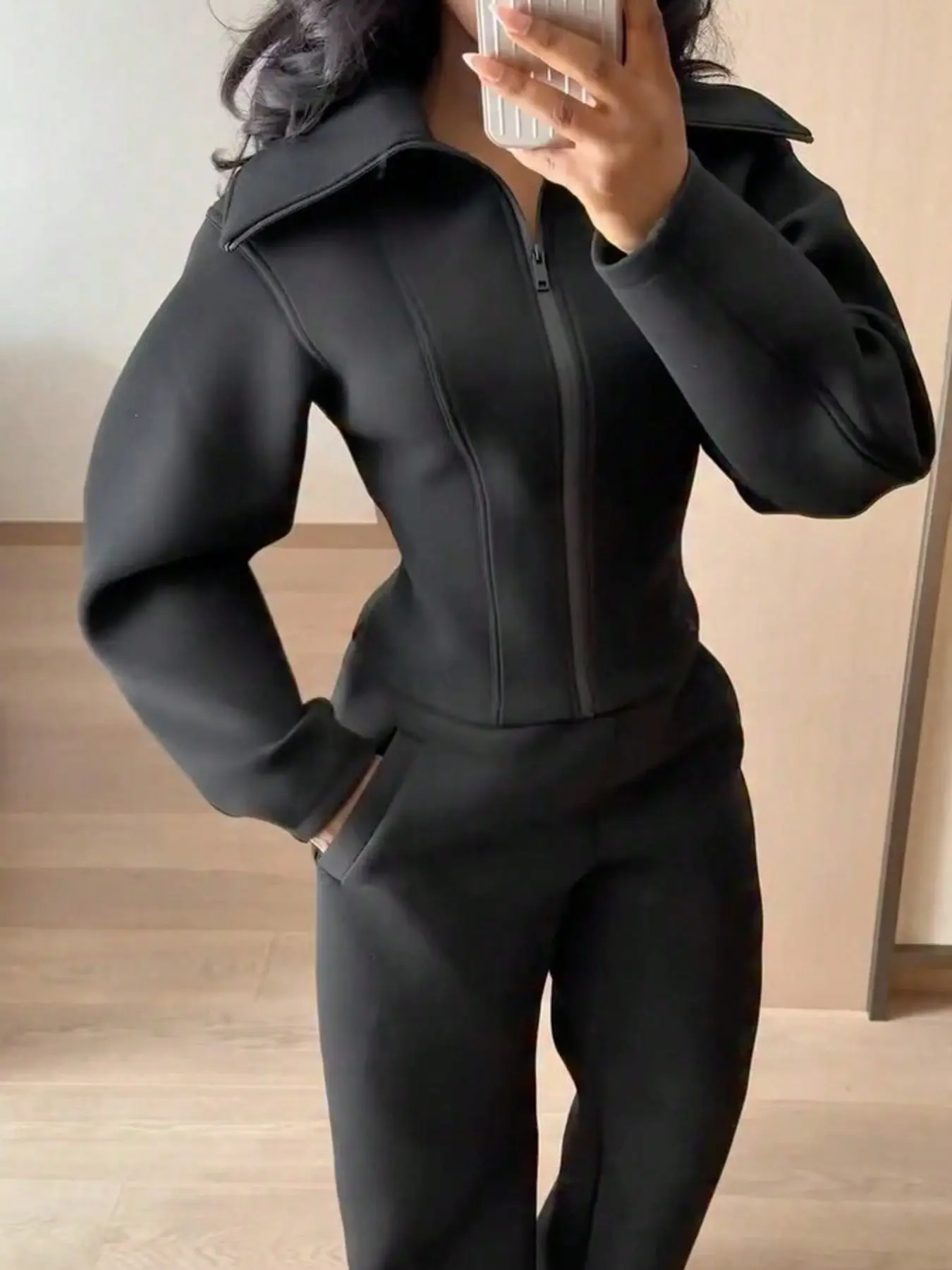 Women's Wide Shoulder Open Front Short Outerwear, Casual Daily Loose Fit Commuter Jacket, Spring Fall Long Sleeve Top, Versatile Fashion Piece