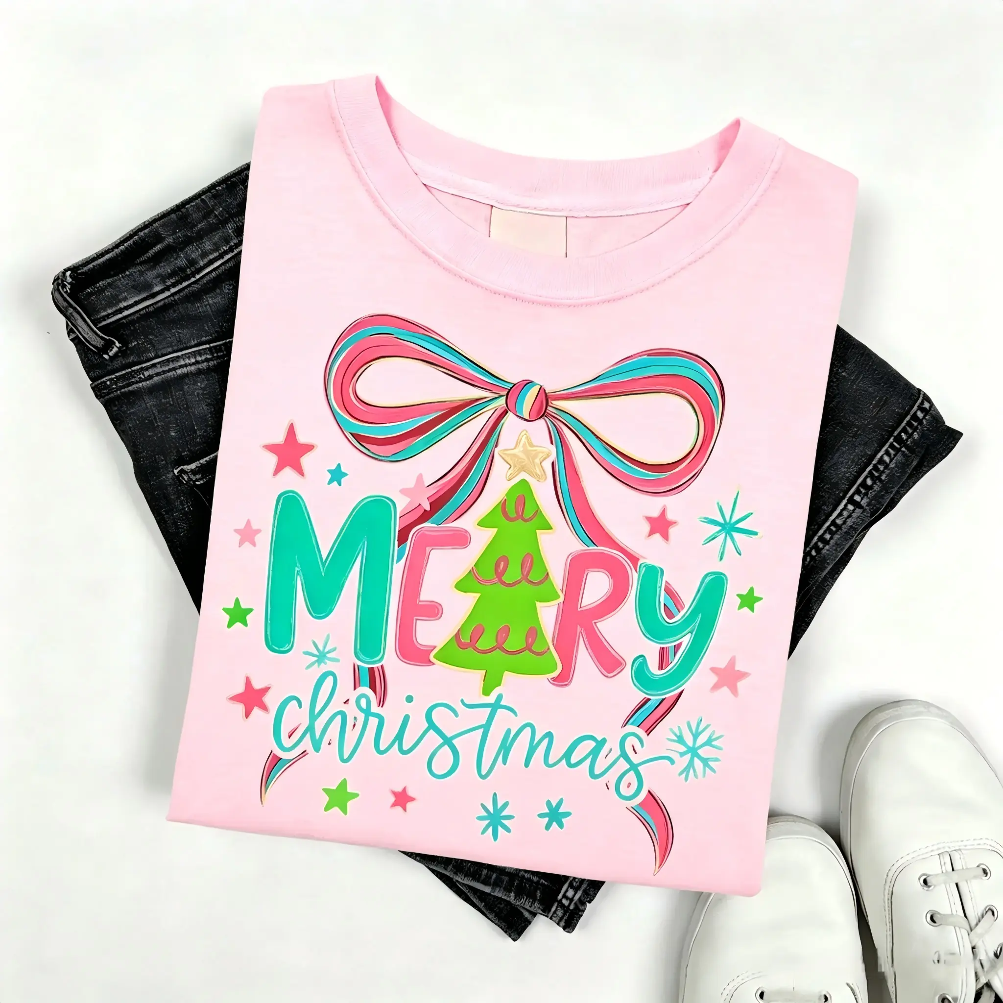 Women's Merry Christmas T-Shirt, Casual Short Sleeve Streetwear Top with a Loose Fit in Cotton Blend, Shortsleeve, Tshirt, Digital Print, Athletic