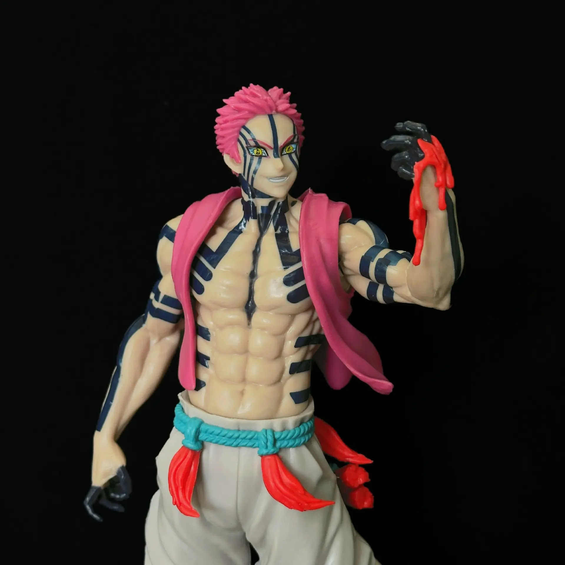 Demon Slayer Twelve Kizuna Anime Figure, Akaza Kokushibo Daki Gyutaro Muzan Douma Desktop Decor Model