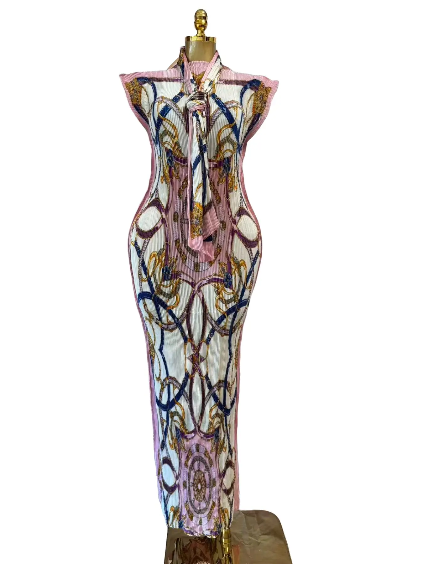 Vintage Printed Crinkle Halter Maxi Dress Women Bodycon Slim Long Evening Cocktail Gown Oriental Elegant Party Vacation Dress Multiple Patterns
