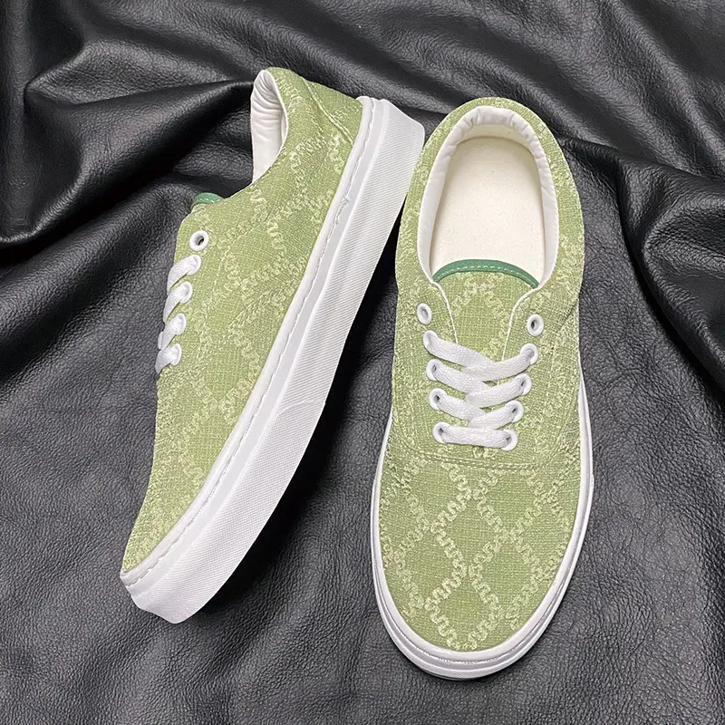 In Stock Avocado Green Low Top Sneakers Size 40-46 Unisex Couple Style Versatile Trendy Sports Casual Canvas Shoes