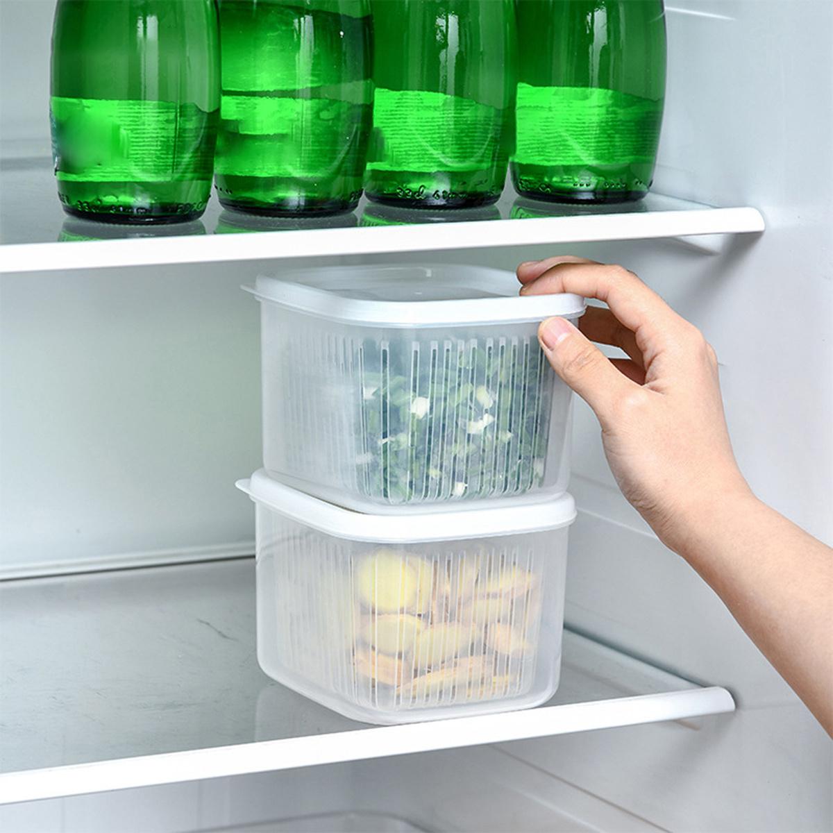 Large Capacity Storage Box for Fruits And Vegetables in The Fridge, Featuring a Quick Drain And a Lid