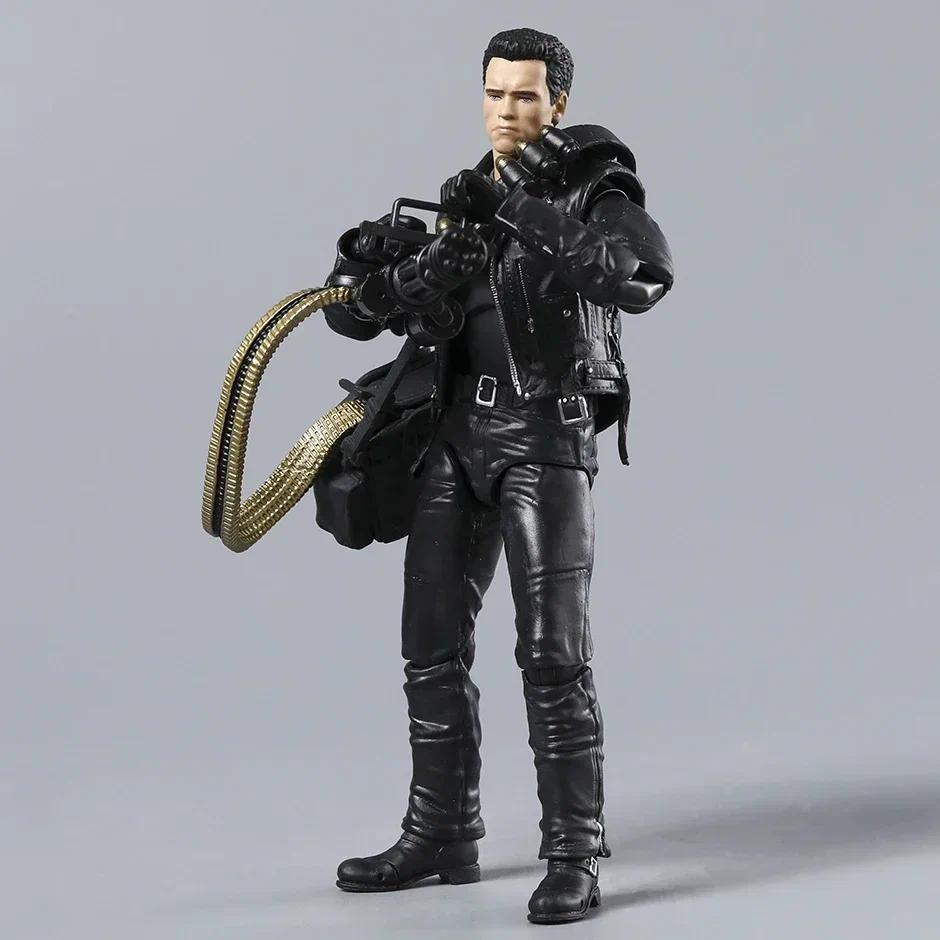 MAFEX No.199 Terminator 2: Judgement Day T-800 (T2 Ver.) Action Figure Figurine Collection PVC Model Toy