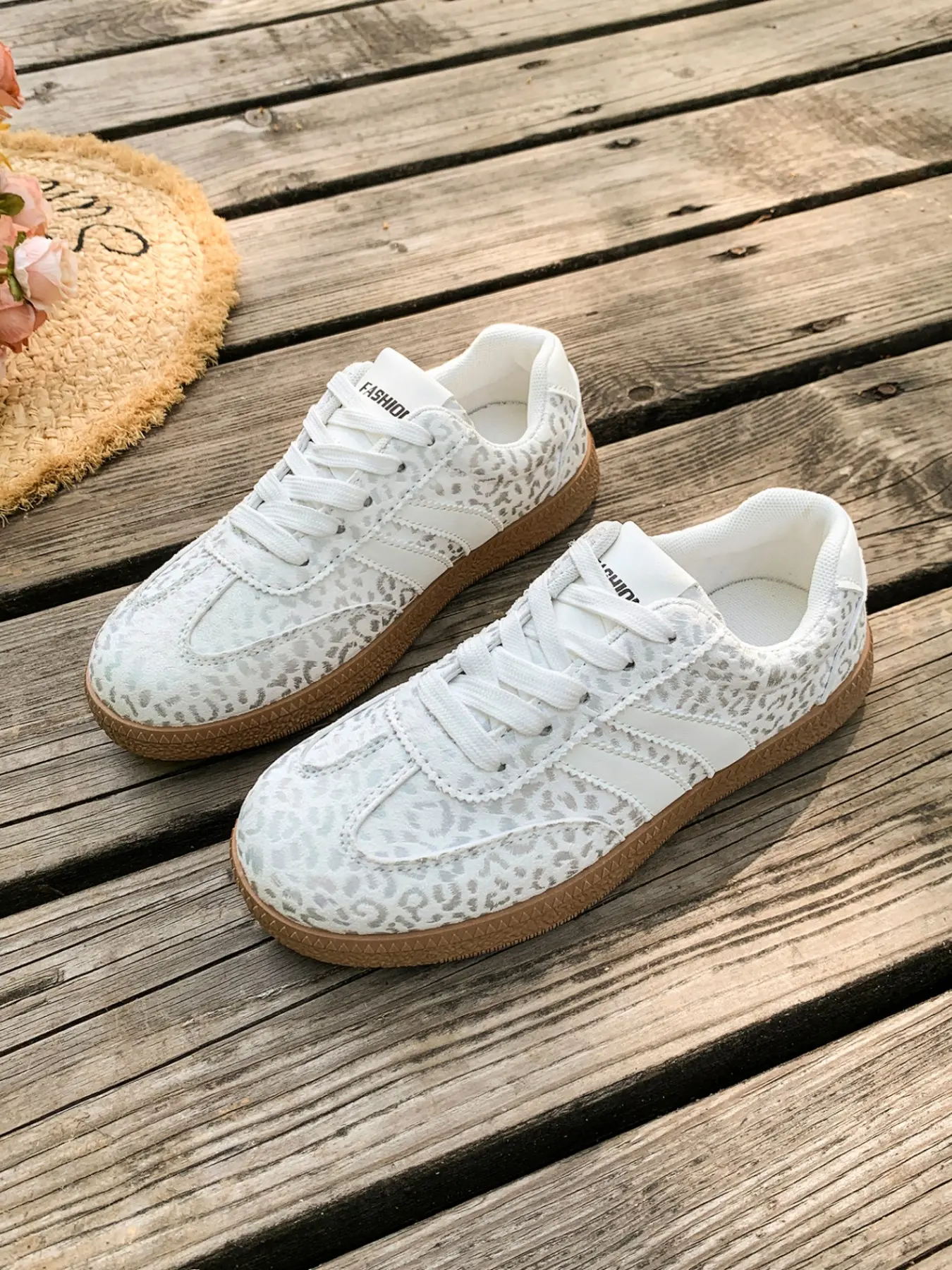 Women's Fashion Sport Casual Trainer Shoes, One-Step Lace-Up Design, New Training Shoes, Durable Comfortable Breathable, All Seasons, Sneaker, Trendy Walking Sneakers, Athletic Fashion Sneakers, Footwear Sneakers