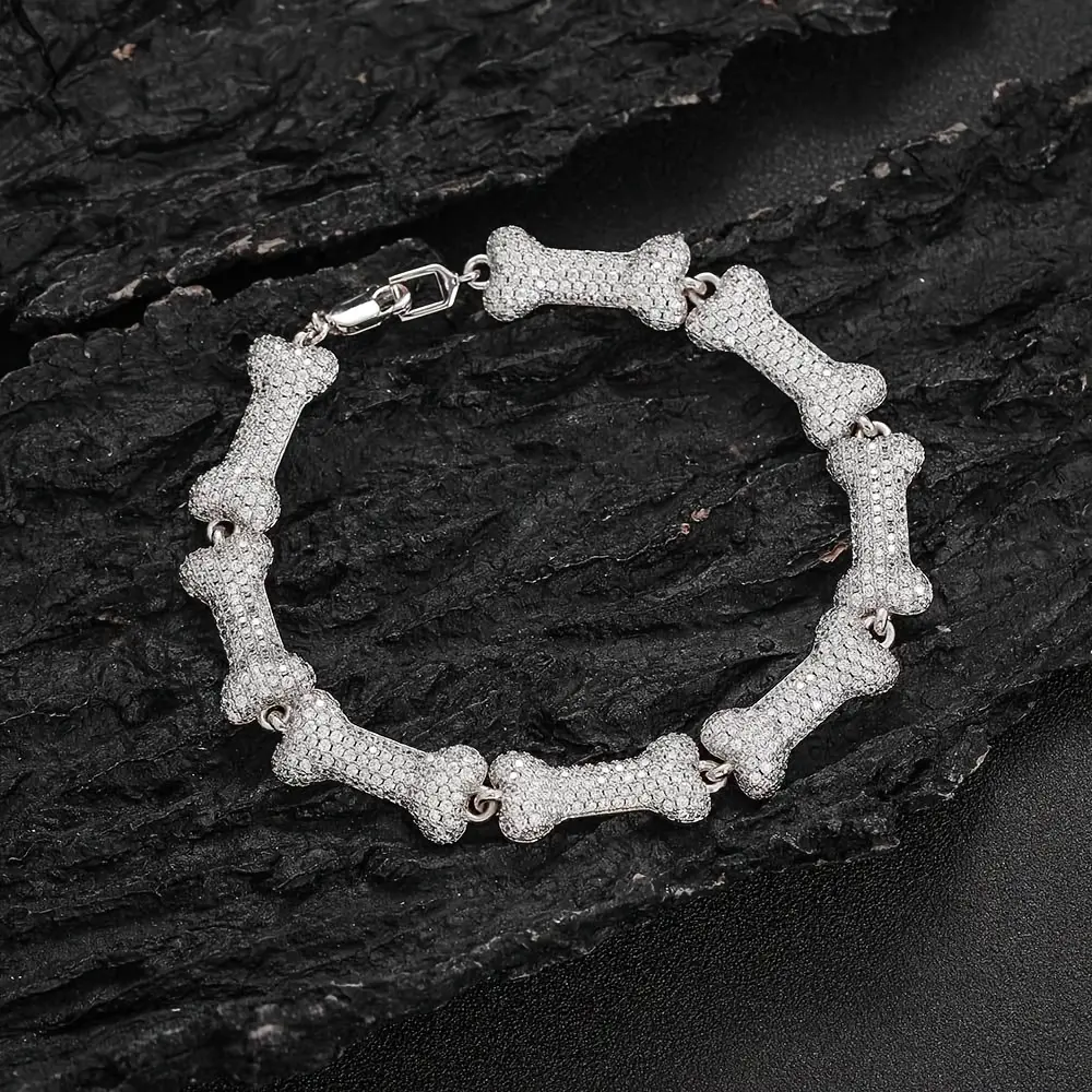 1 piece of 18k plated hip-hop bone bracelet with zircon stones, suitable for both men and women, hip-hop style, fashionable and versatile, punk style, showcasing luxurious charm. / Perfect gift