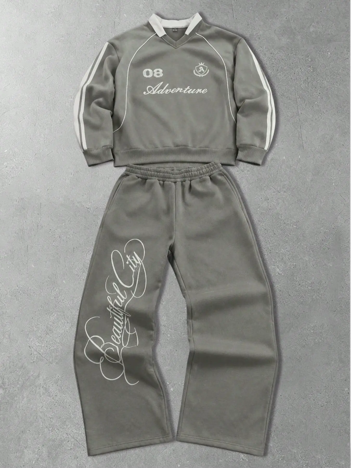 Retro Y2K Oversized Tracksuit Set for Women Men | V-Neck Collared Sweatshirt & Wide Leg Sweatpants 2 Piece Outfit | Aesthetic American Streetwear Lounge Set Athleisure Tracksuit Outfit for Casual Daily Wear