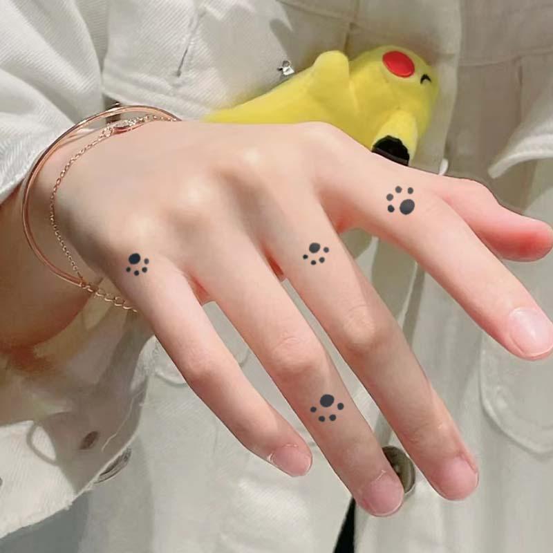 Cute Waterproof Cat Paw Dog Paw Temporary Tattoo Sticker, Lasting Herbal Design for 1 to 2 Weeks, Non-Reflective Fake Tattoos for Men & Women, Ideal for Fingers & Neck