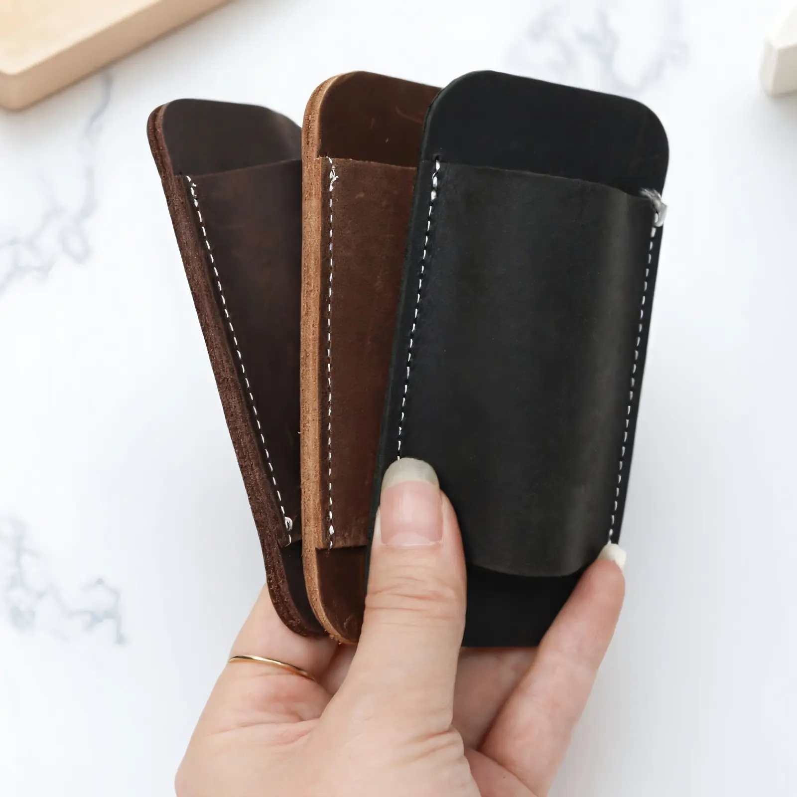 Genuine Leather EDC Belt-Mounted Sheath| Anti-Loss Waist Pouch for Folding Knives| Portable Knife Holder