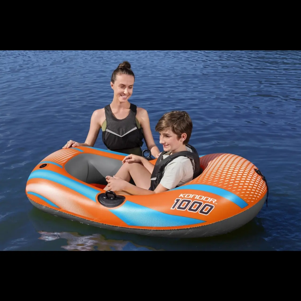 Inflatable Boat, Rubber Dinghy, Kayak, Thick Air Mattress, Single Person Inflatable Boat 149*85*38cm, Includes Paddles and Manual Pump, Inflatable Water