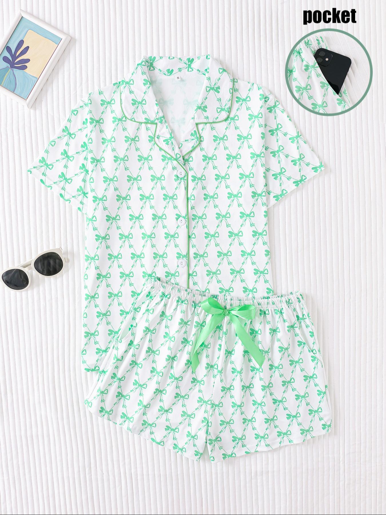 Women's All Over Bowknot Print Pajama Two-Piece Set, Cute Short Sleeve Lapel Top & Pocket Shorts PJ Set, Women's Sleepwear for Summer