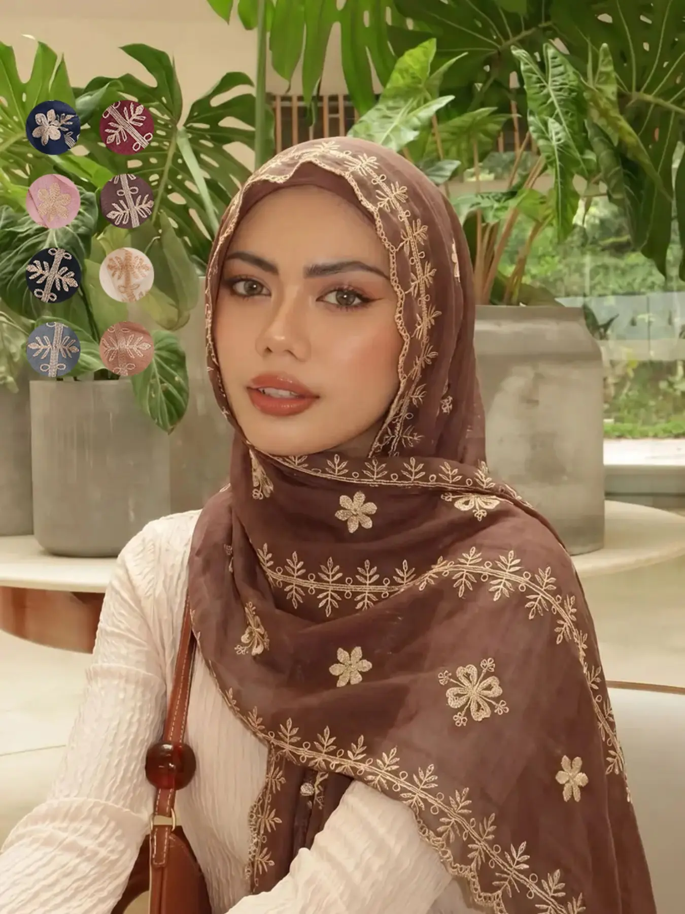 1pc Women’s Bohemian Floral Embroidered Hijab, Exquisite Craft Luxury Headscarf for Holiday & Daily Occasions